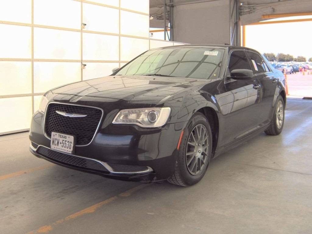 2018 Chrysler 300 Touring — Sedan — 102,520 mi — McKinney, TX