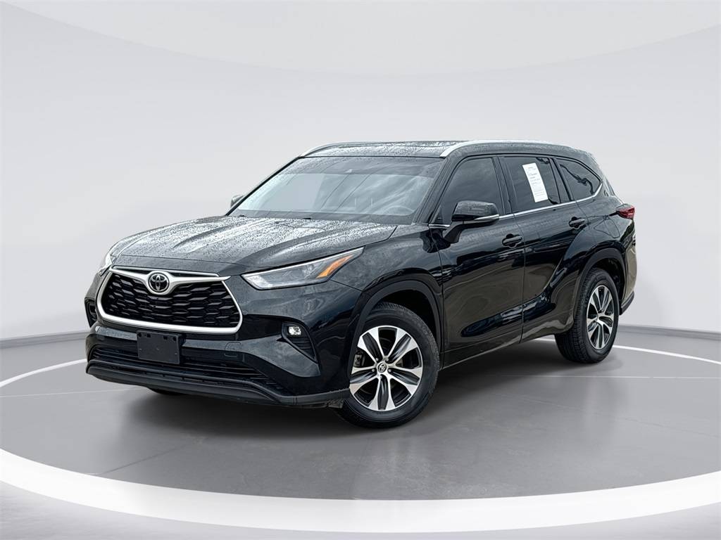 2022 Toyota Highlander XLE — SUV — 53,964 mi — McKinney, TX