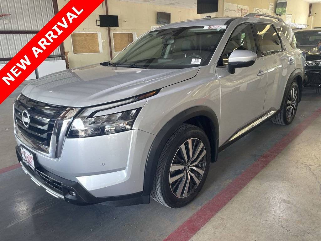 2022 Nissan Pathfinder Platinum — SUV — 36,517 mi — McKinney, TX