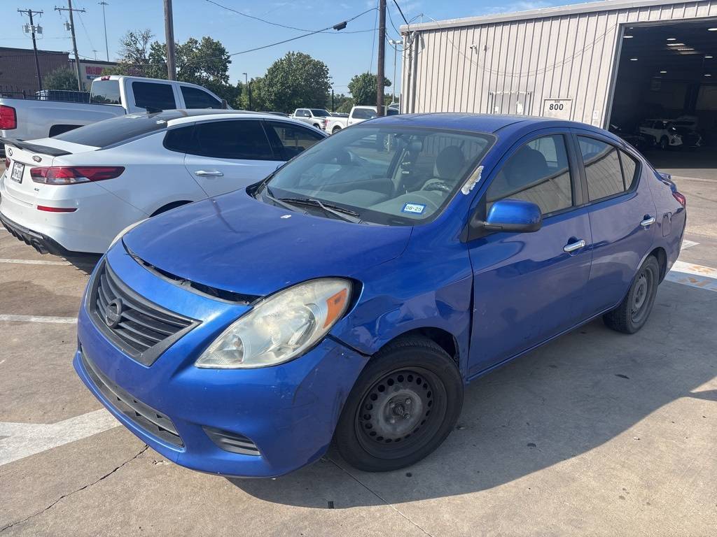 2013 Nissan Versa SV — Sedan — 153,123 mi — McKinney, TX