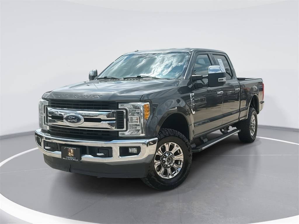2017 Ford Super Duty F-250 XLT — Pickup Truck — 128,000 mi — McKinney, TX