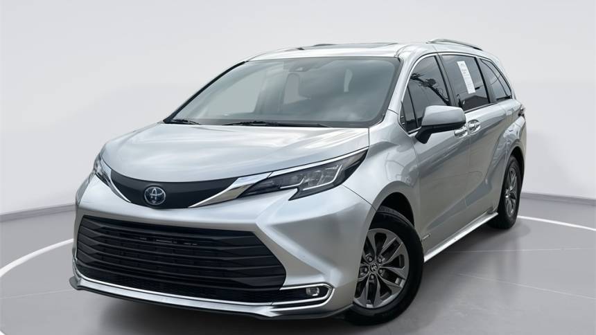 2021 Toyota Sienna XLE — Minivan — 86,980 mi — McKinney, TX
