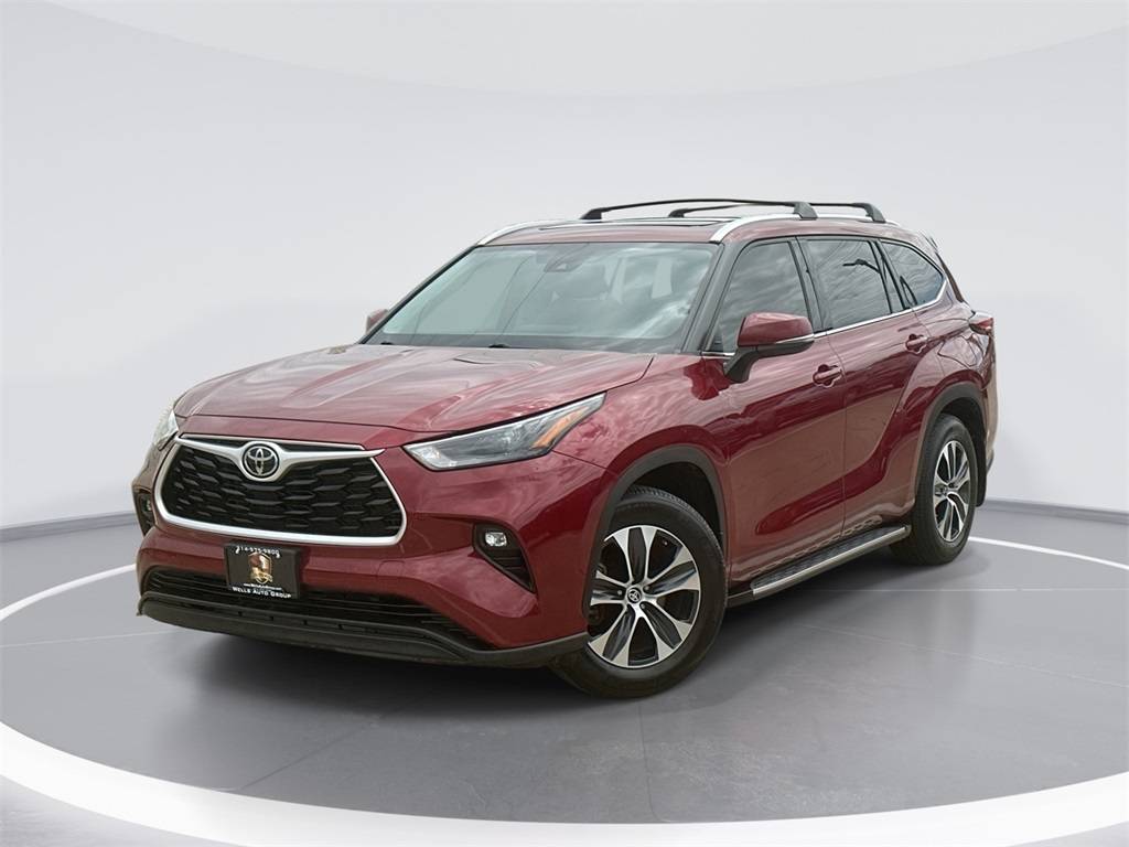 2022 Toyota Highlander XLE — SUV — 52,947 mi — McKinney, TX