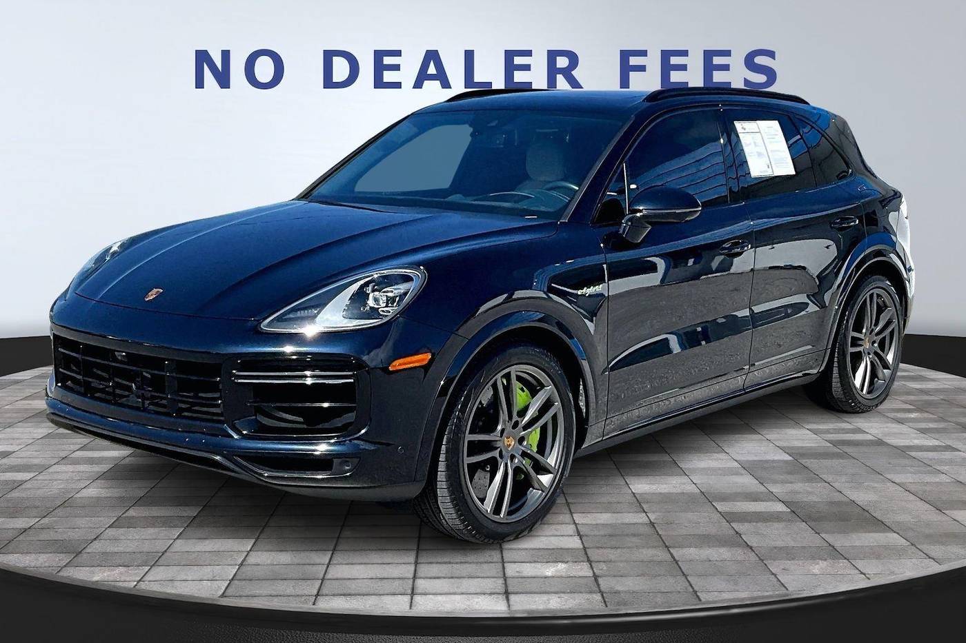 2022 Porsche Cayenne Turbo S E-Hybrid
