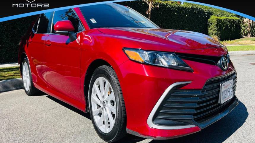 2021 Toyota Camry LE — Sedan — 147,097 mi — Santa Ana, CA