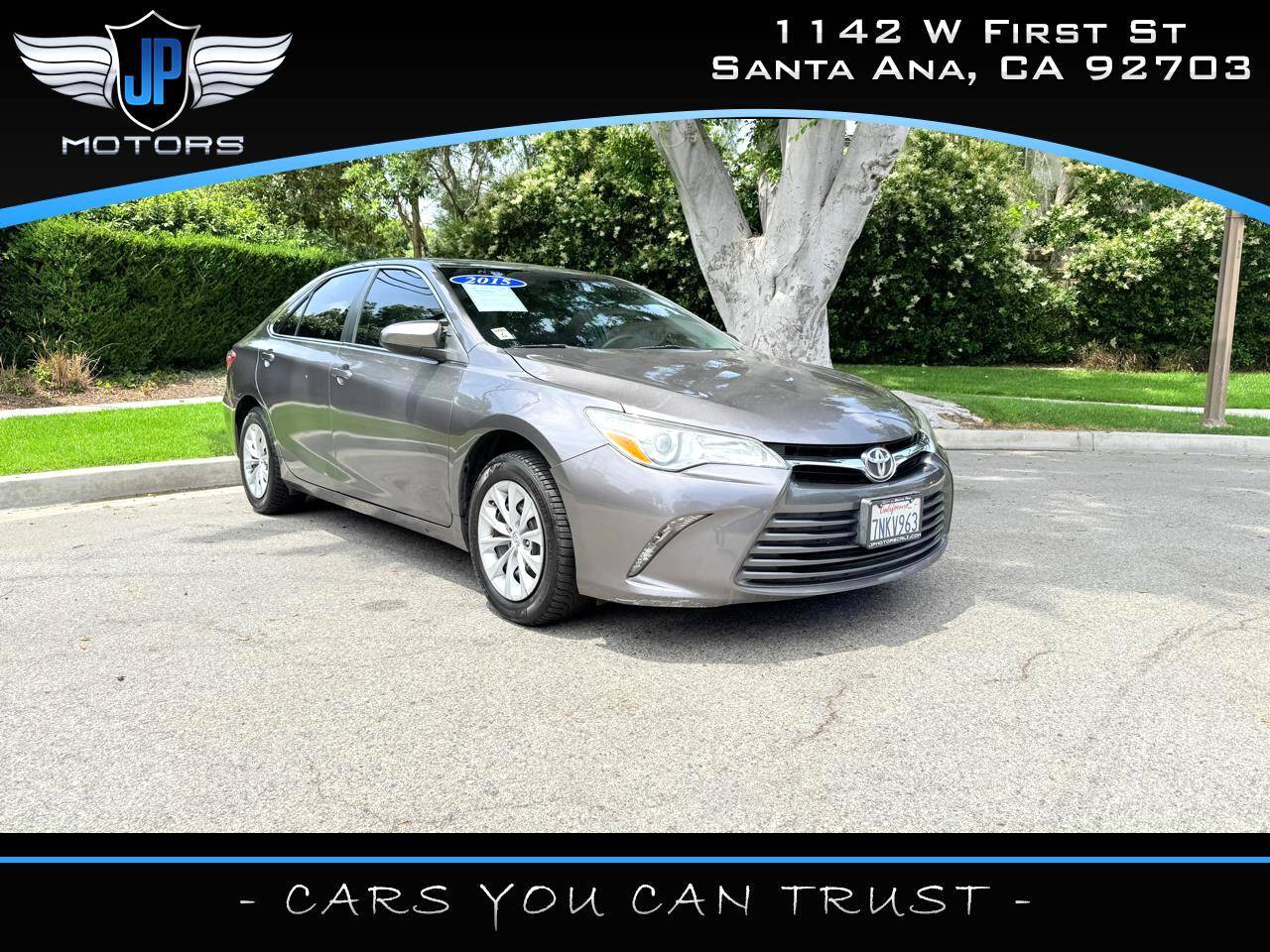 2015 Toyota Camry LE — Sedan — 118,313 mi — Santa Ana, CA