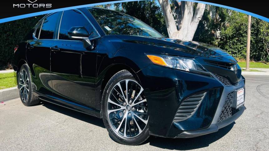 2019 Toyota Camry SE — Sedan — 67,875 mi — Santa Ana, CA