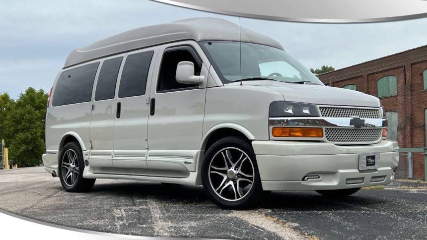 2005 Chevrolet Express Cargo Van YF7 Upfitter — Cargo Van — 121,200 mi — Saint Charles, MO