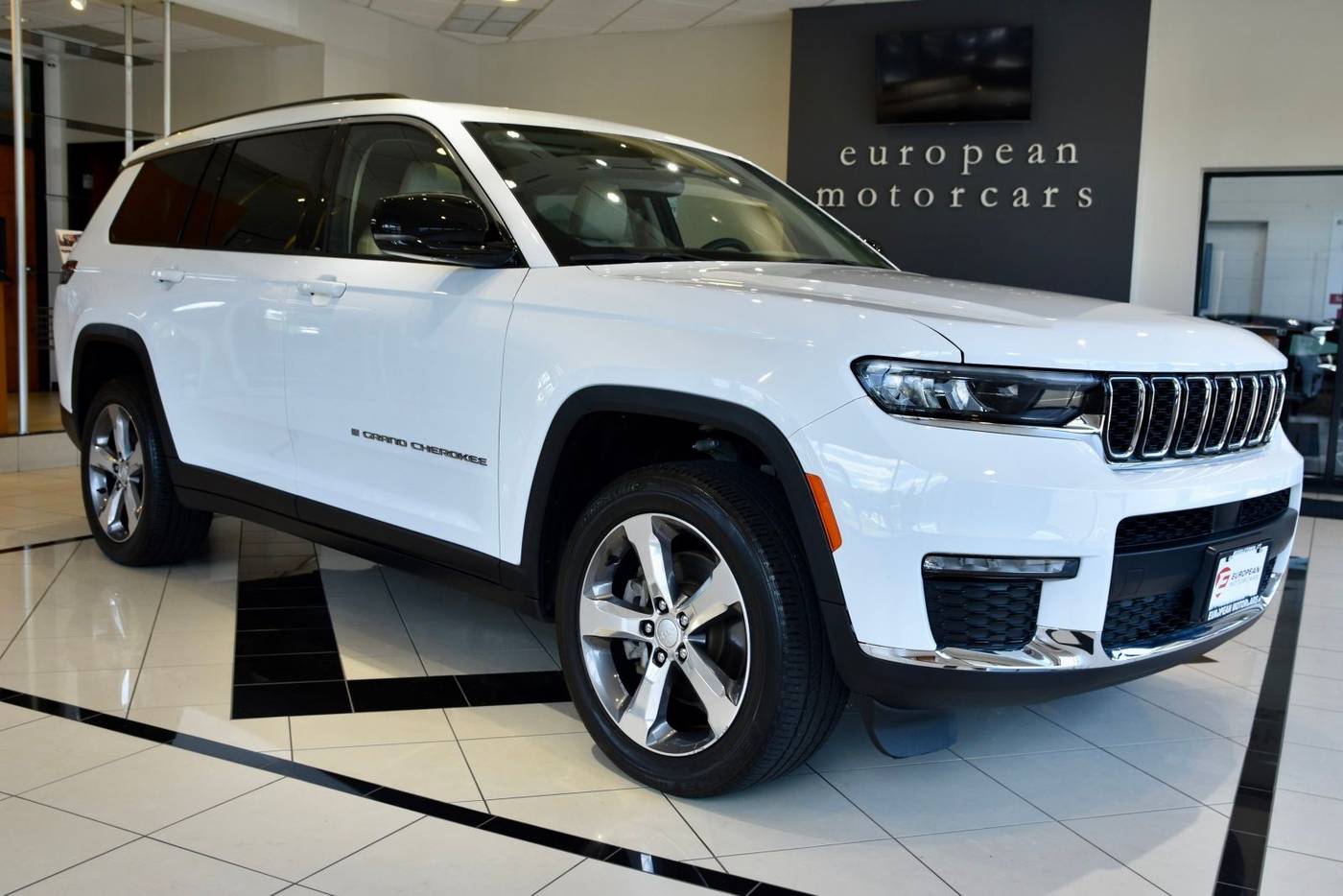 2022 Jeep Grand Cherokee Limited — SUV — 37,008 mi — Middletown, CT