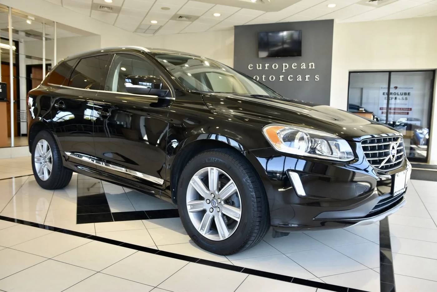 2016 Volvo XC60 T5 Premier — SUV — 96,157 mi — Middletown, CT