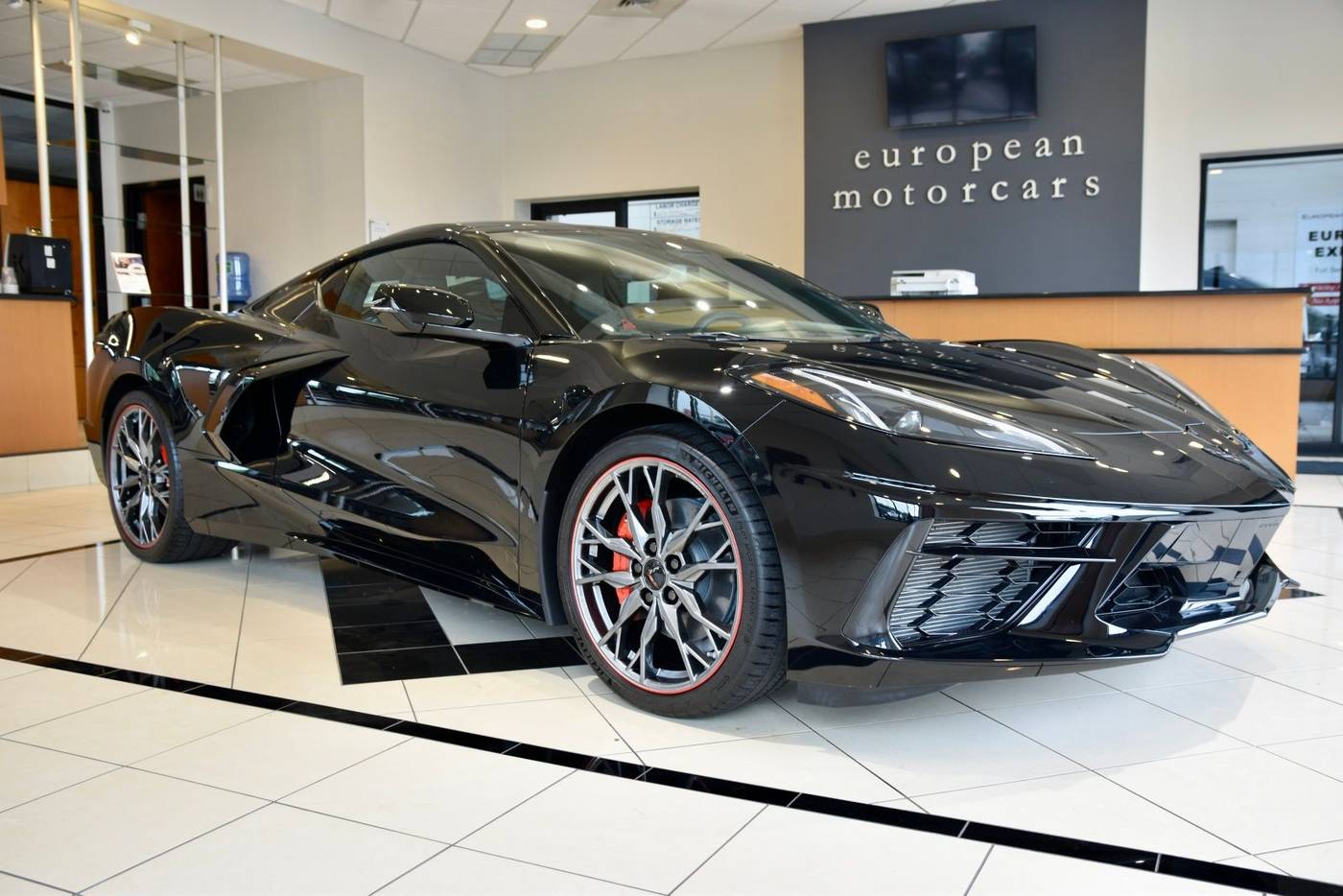 2024 Chevrolet Corvette 1LT — Coupe — 796 mi — Middletown, CT