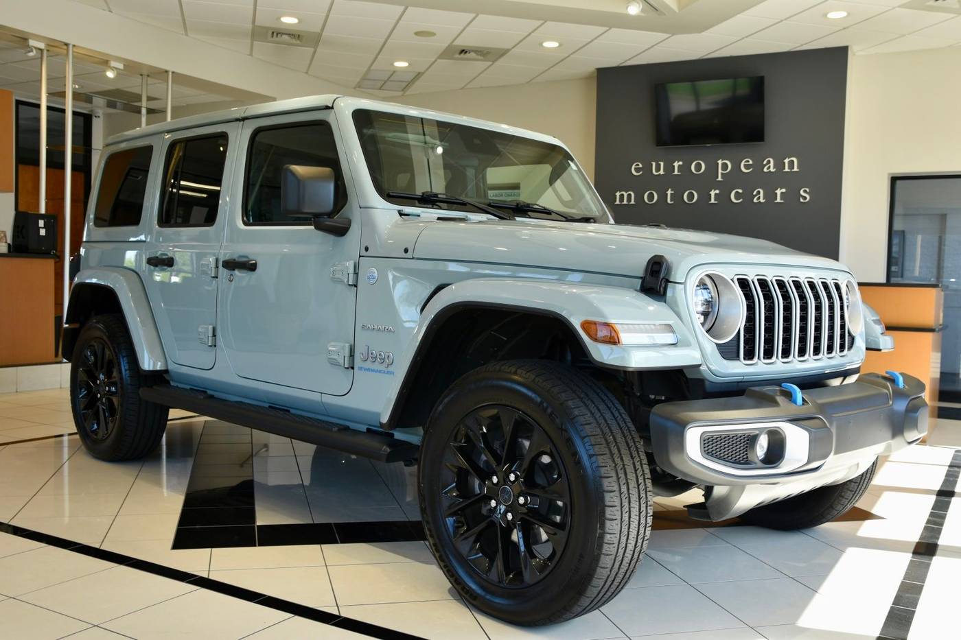 2024 Jeep Wrangler Sahara — SUV — 18,390 mi — Middletown, CT