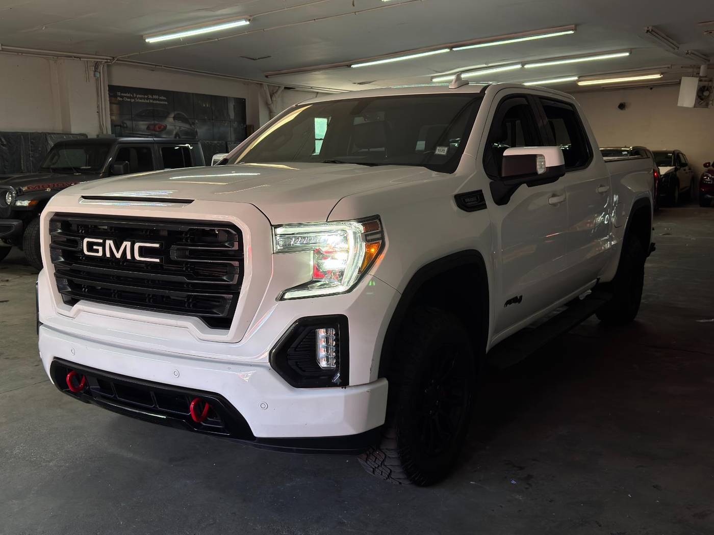 2020 GMC Sierra 1500 AT4 — Pickup Truck — 72,714 mi — Long Island City, NY