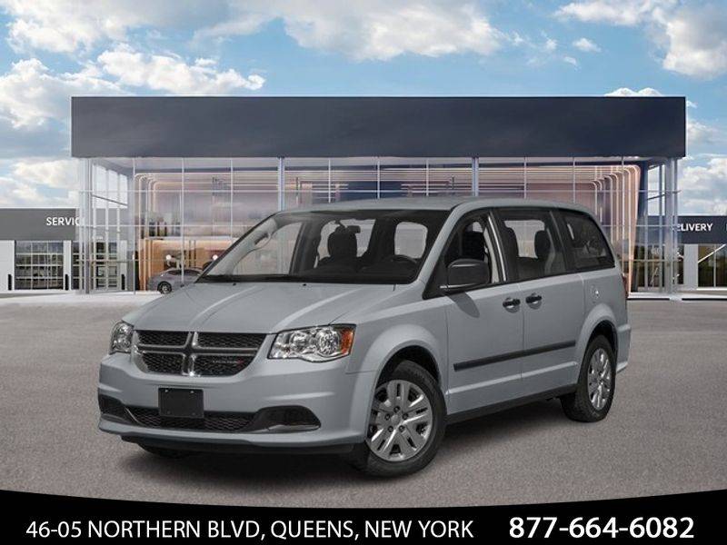 2017 Dodge Grand Caravan SXT — Minivan — 86,224 mi — Long Island City, NY