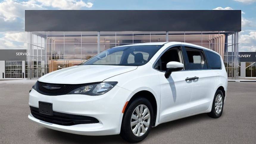 2020 Chrysler Voyager L — Minivan — 108,926 mi — Long Island City, NY