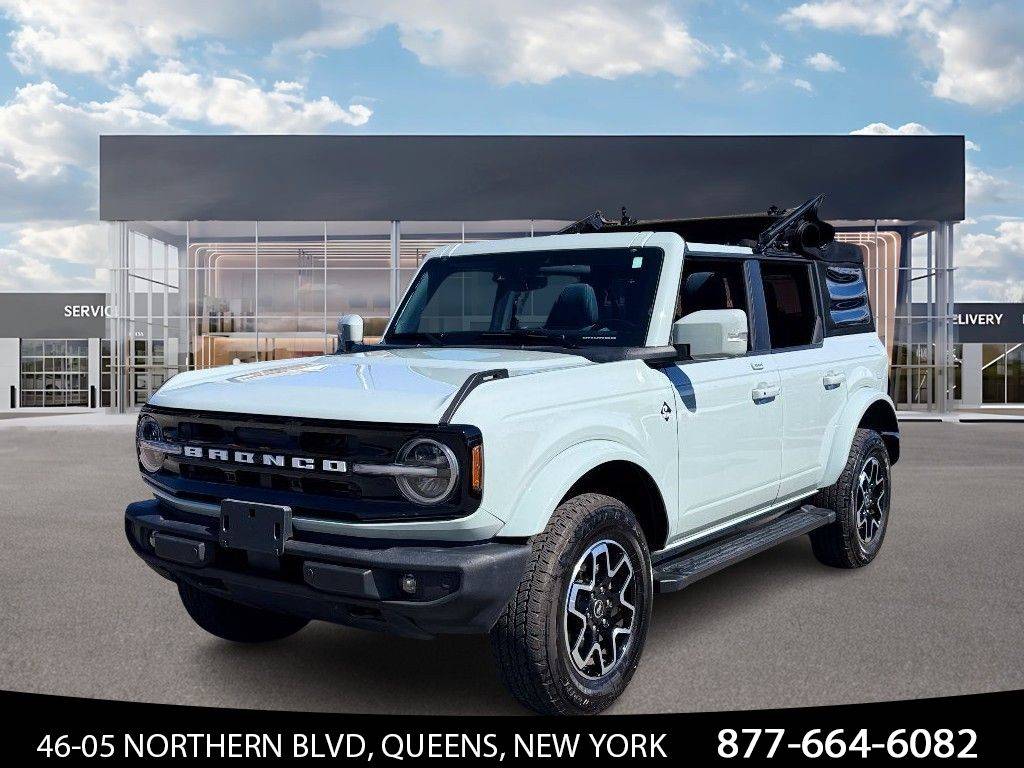 2022 Ford Bronco Outer Banks — SUV — 19,592 mi — Long Island City, NY