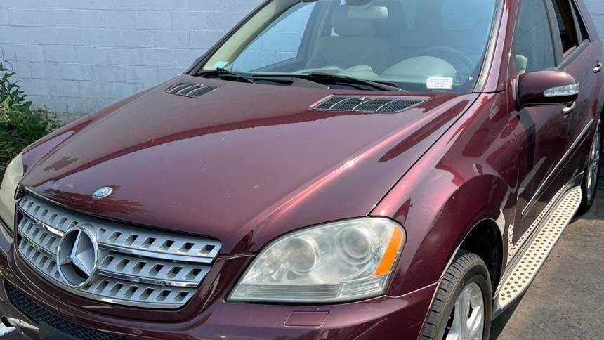 2008 Mercedes-Benz M-Class ML 320 — SUV — 203,000 mi — Columbus, OH