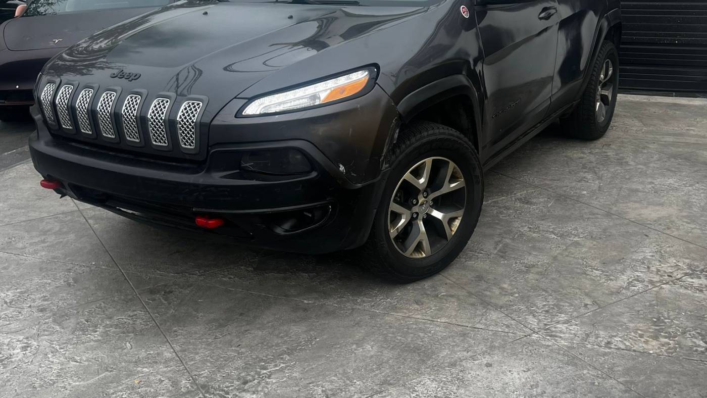 2017 Jeep Cherokee Trailhawk — SUV — 76,451 mi — Columbus, OH
