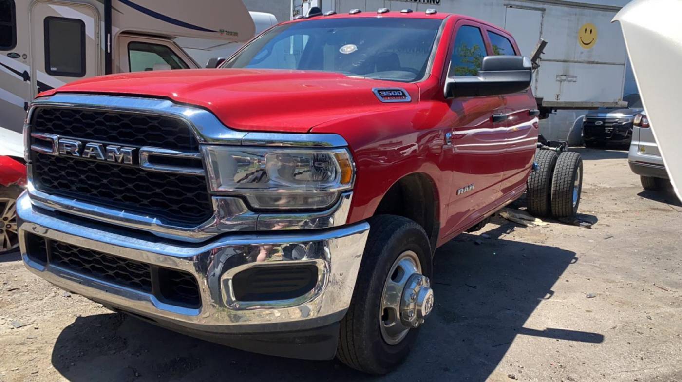 2020 Ram 3500 Chassis Cab Tradesman — Chassis Cab Truck — 117,364 mi — Columbus, OH