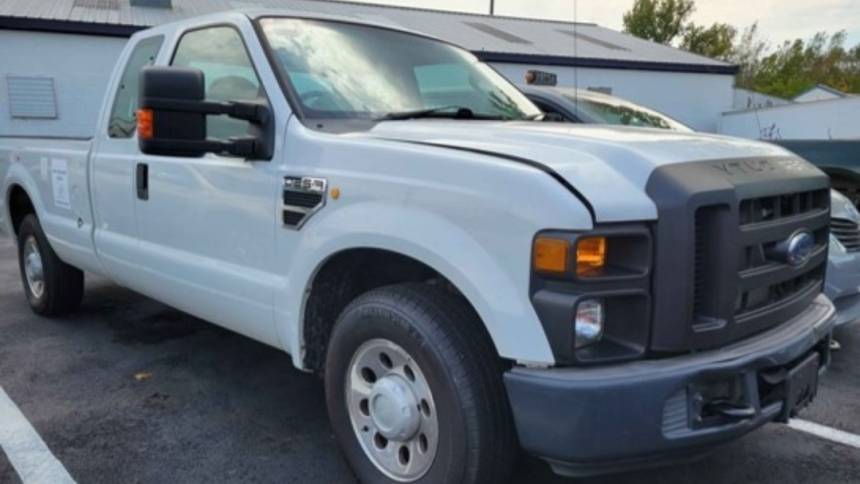 2010 Ford Super Duty F-250 XL — Pickup Truck — 92,949 mi — Columbus, OH