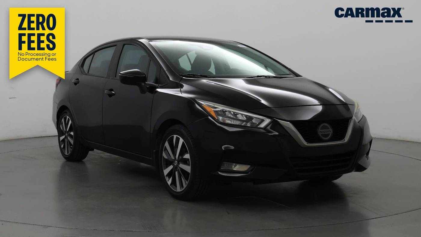 2021 Nissan Versa SR