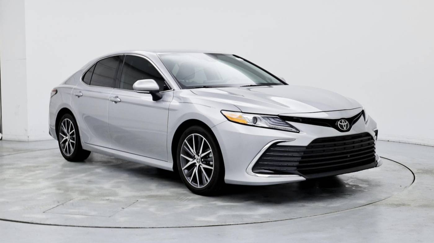2022 Toyota Camry XLE — Sedan — 13,450 mi — Daytona Beach, FL