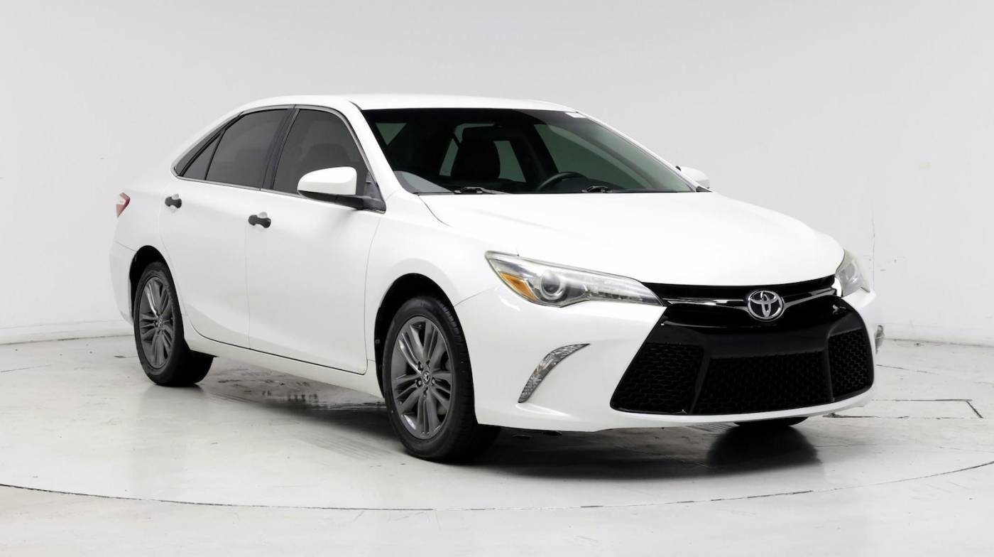 2017 Toyota Camry SE — Sedan — 55,432 mi — Daytona Beach, FL