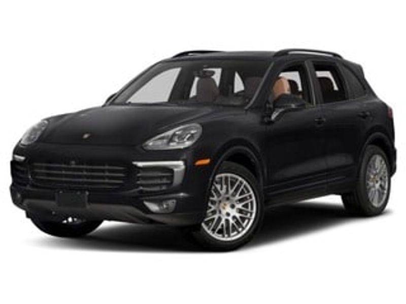 2017 Porsche Cayenne Platinum Ed. — SUV — 77,900 mi — Jersey City, NJ