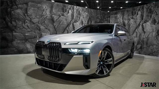2024 BMW i7 xDrive60 — Sedan — 9,830 mi — Anaheim Hills, CA