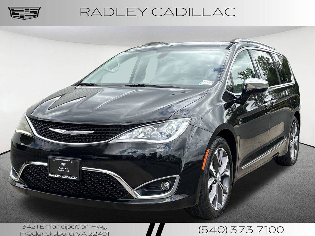 2017 Chrysler Pacifica Limited — Minivan — 71,120 mi — Fredericksburg, VA
