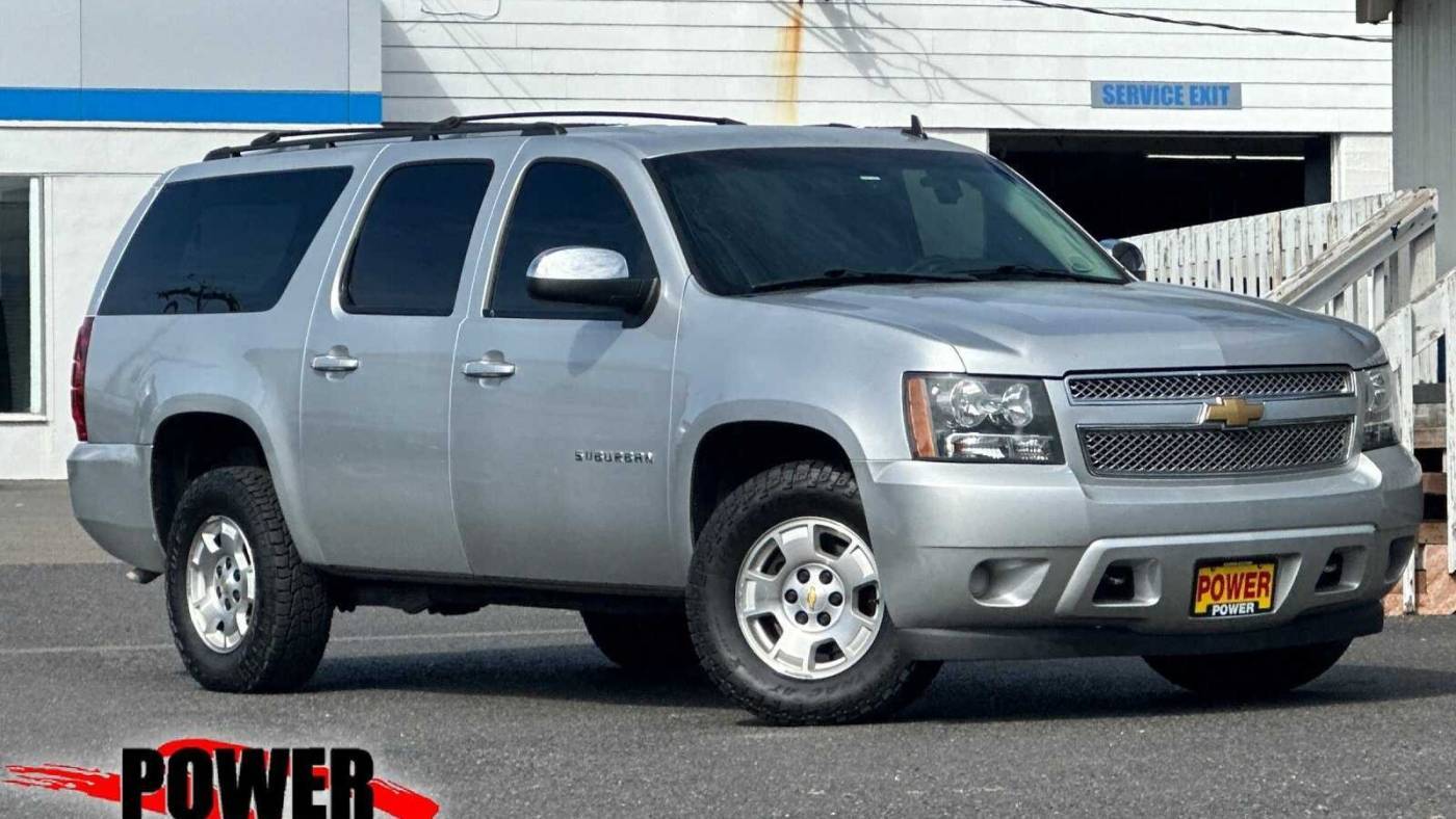 2013 Chevrolet Suburban LS — SUV — 153,152 mi — Newport, OR
