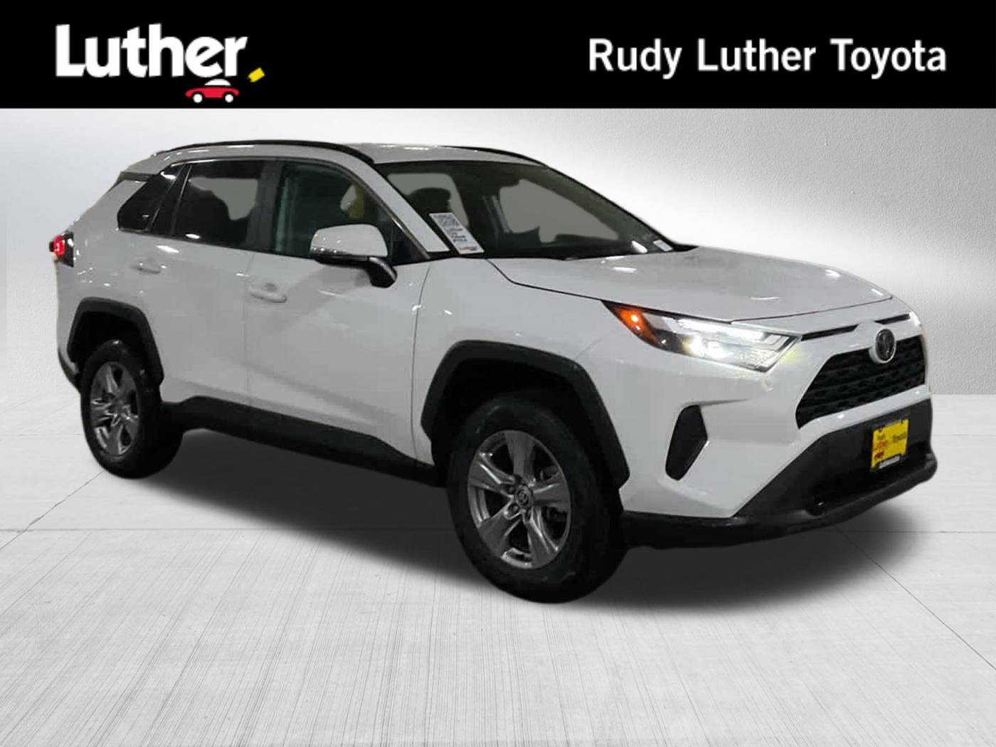 2024 Toyota RAV4 XLE — SUV — 25,540 mi — Golden Valley, MN