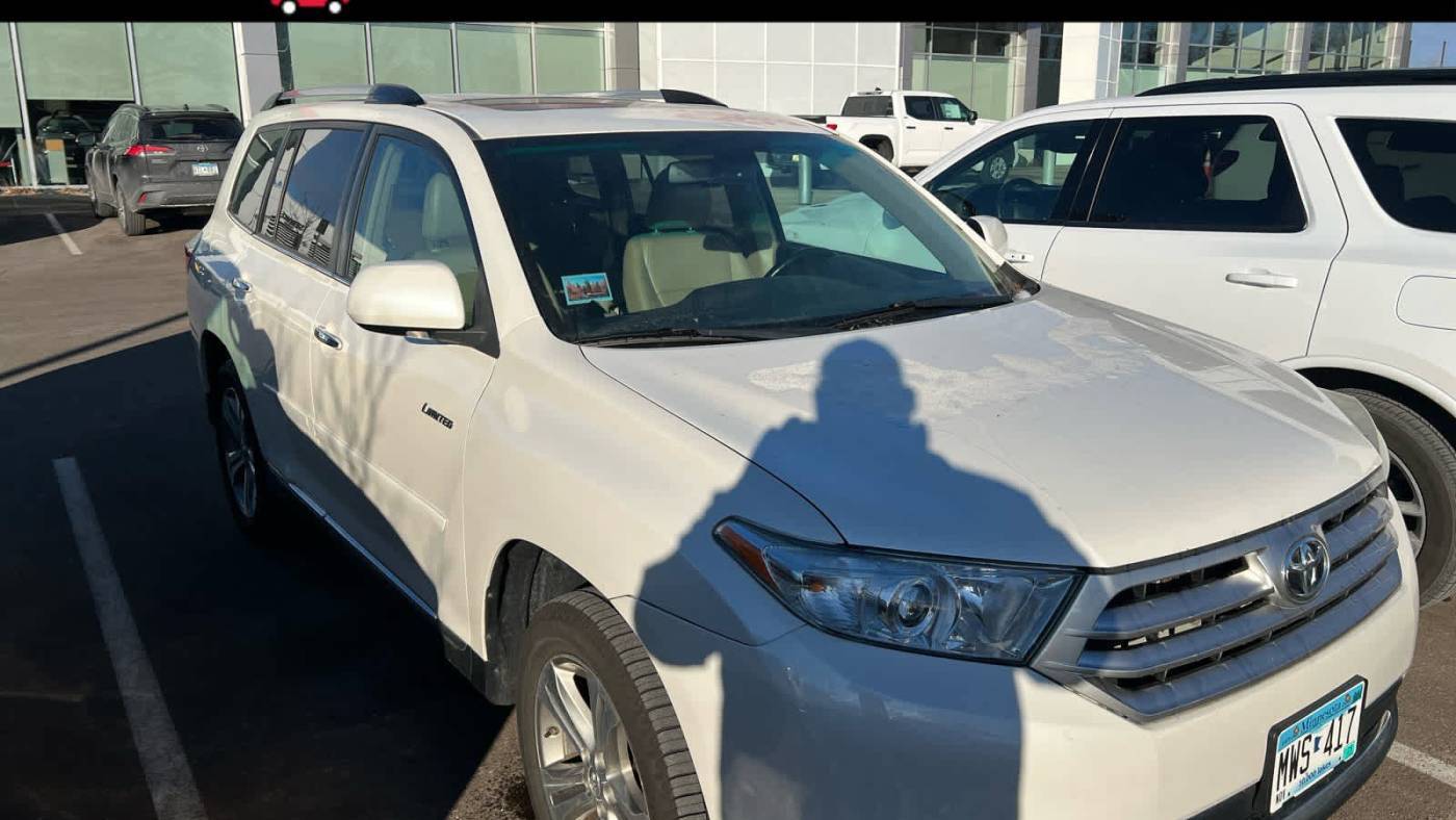 2013 Toyota Highlander Limited — SUV — 168,655 mi — Golden Valley, MN