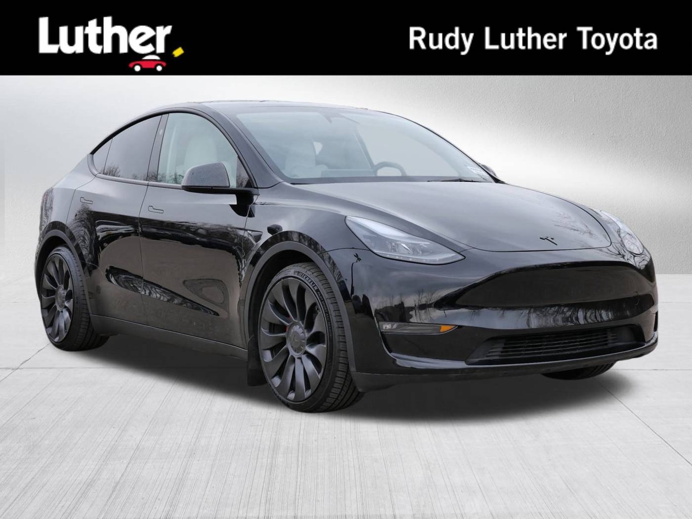 2024 Tesla Model Y Performance — SUV — 11,640 mi — Golden Valley, MN
