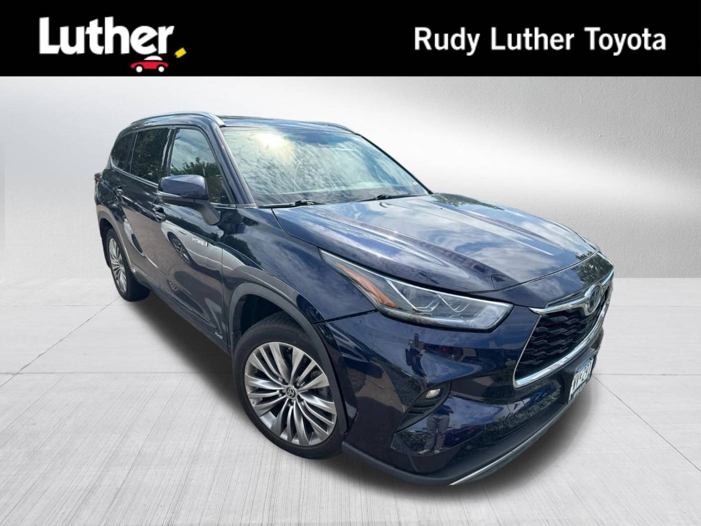 2021 Toyota Highlander Hybrid Platinum — SUV — 57,959 mi — Golden Valley, MN