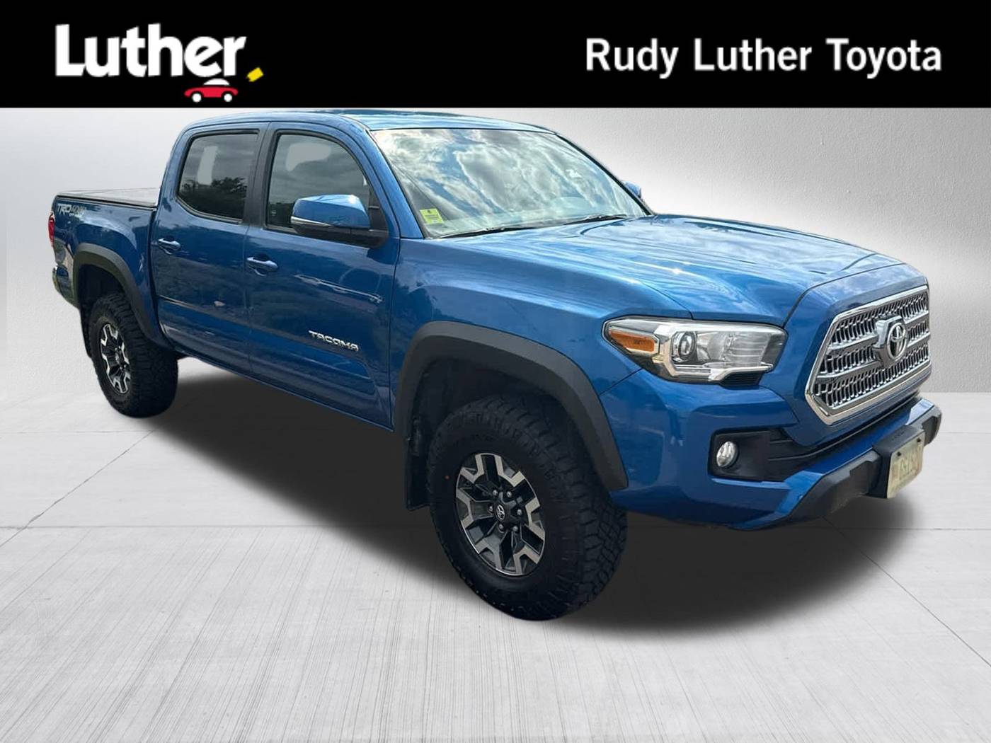2017 Toyota Tacoma TRD Off Road — Pickup Truck — 115,900 mi — Golden Valley, MN