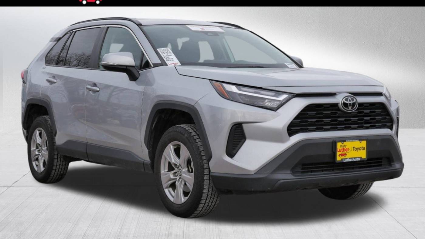 2022 Toyota RAV4 XLE — SUV — 61,725 mi — Golden Valley, MN