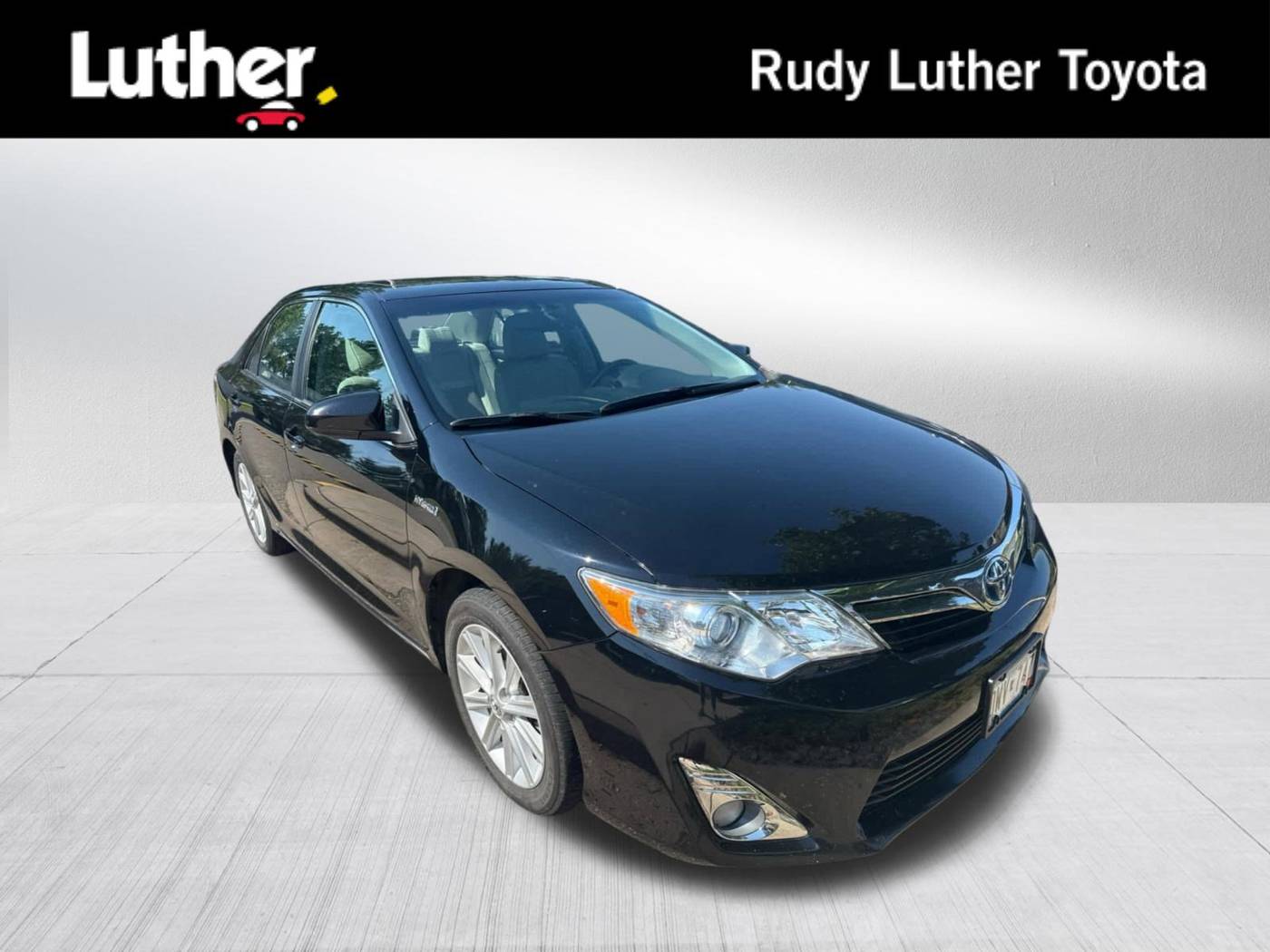 2013 Toyota Camry Hybrid XLE — Sedan — 102,959 mi — Golden Valley, MN