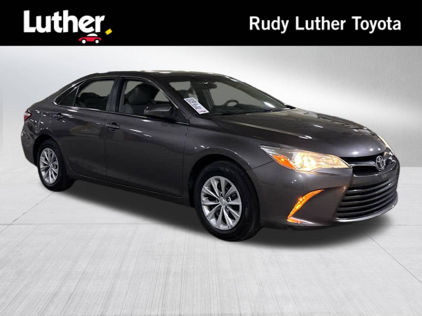 2015 Toyota Camry LE — Sedan — 101,742 mi — Golden Valley, MN