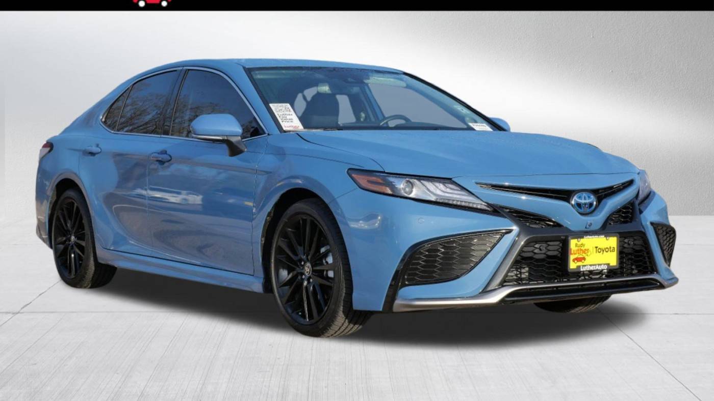 2024 Toyota Camry Hybrid XSE — Sedan — 7,640 mi — Golden Valley, MN