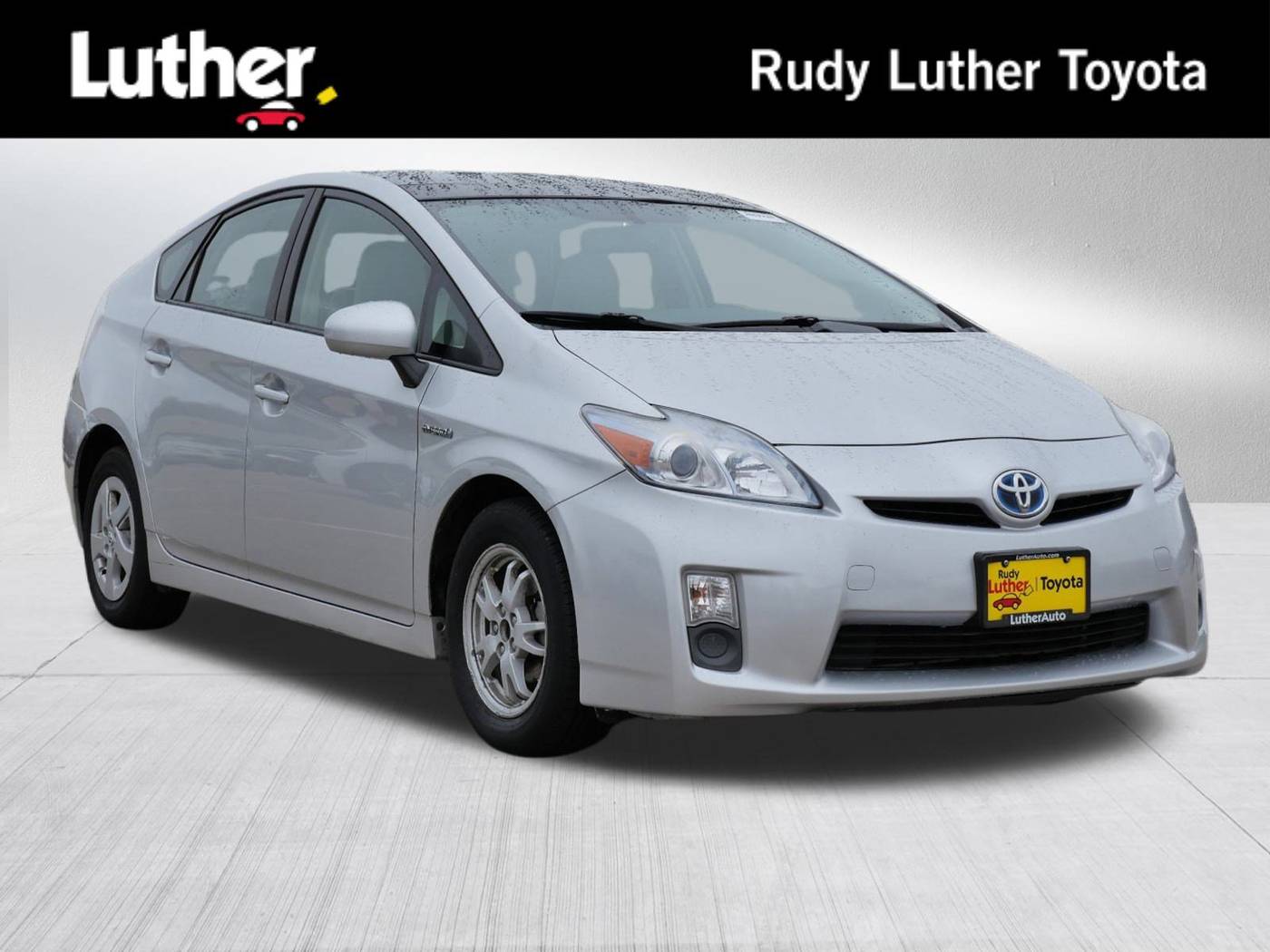 2010 Toyota Prius Four — Sedan — 92,117 mi — Golden Valley, MN
