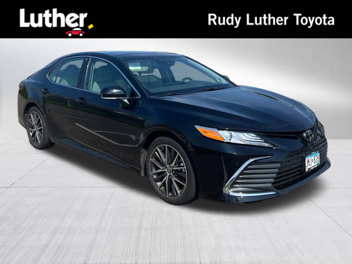 2023 Toyota Camry XLE — Sedan — 28,652 mi — Golden Valley, MN