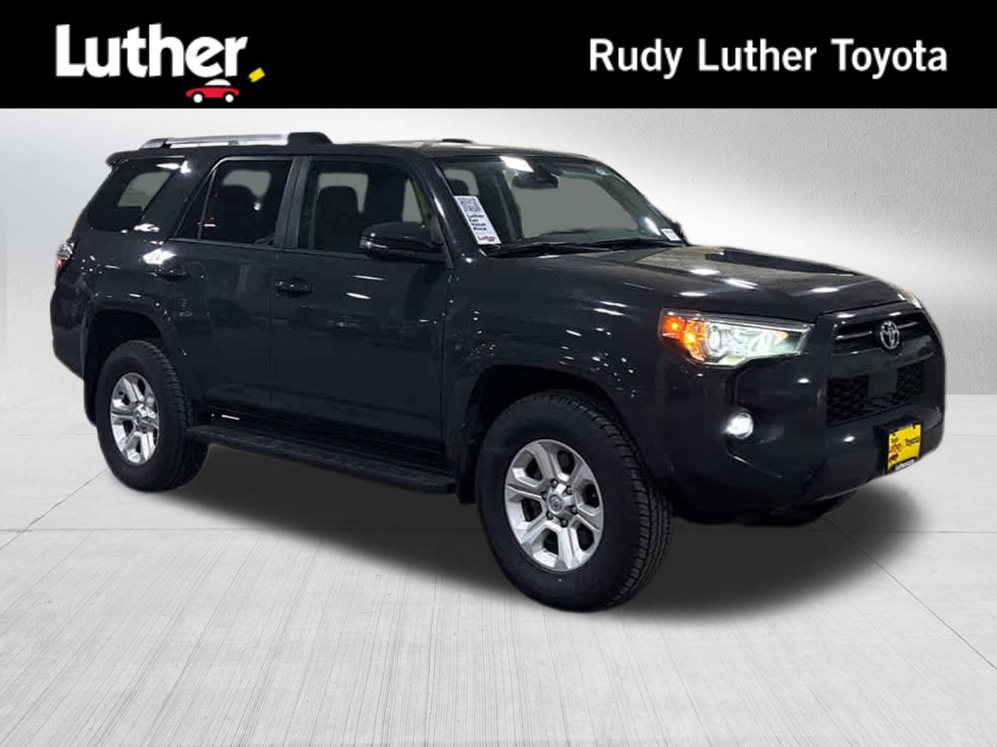 2024 Toyota 4Runner SR5 Premium — SUV — 35,274 mi — Golden Valley, MN