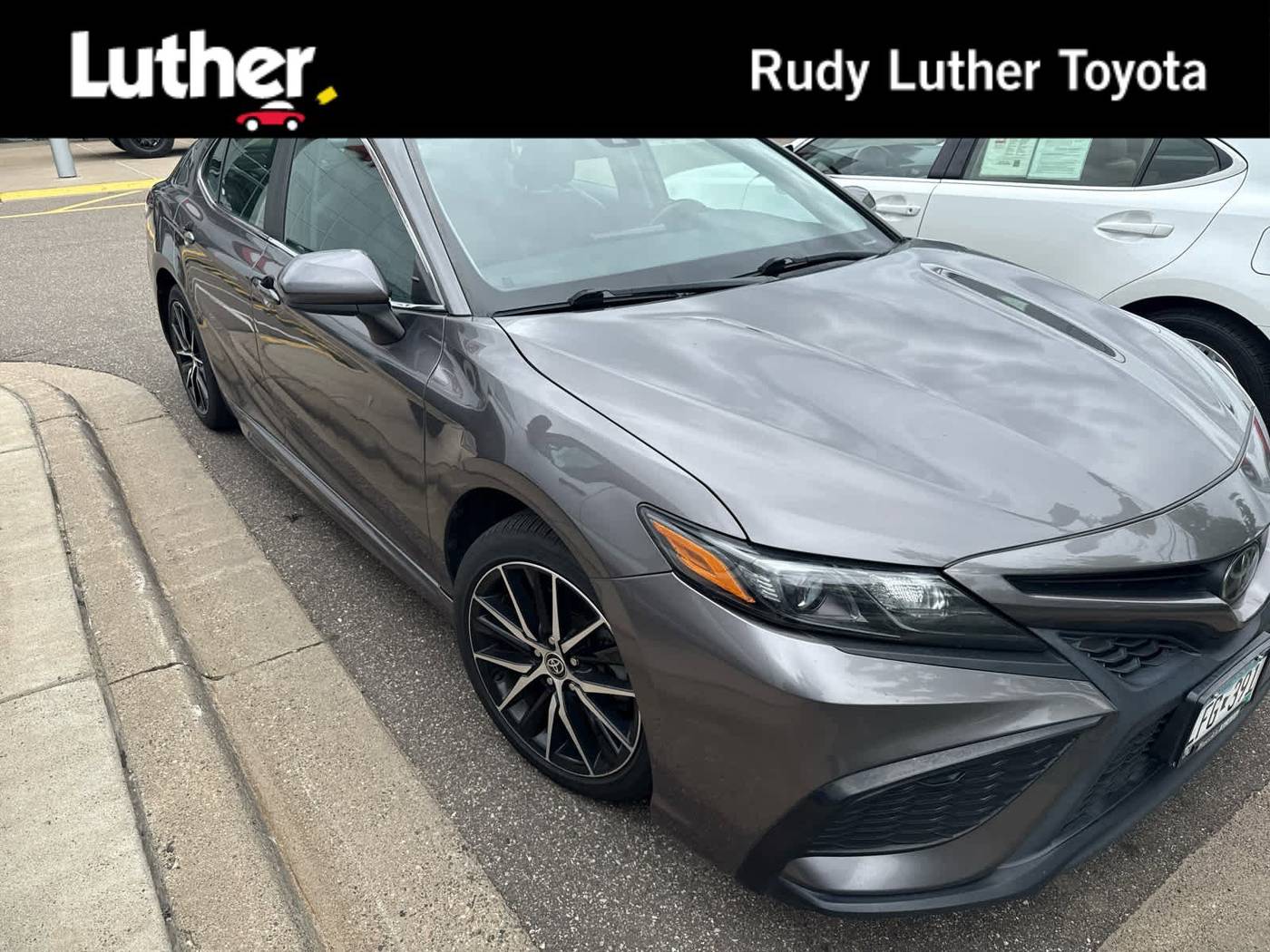 2021 Toyota Camry SE — Sedan — 77,919 mi — Golden Valley, MN