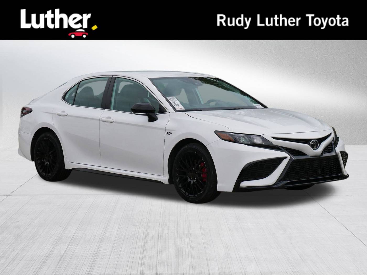 2023 Toyota Camry SE — Sedan — 58,231 mi — Golden Valley, MN