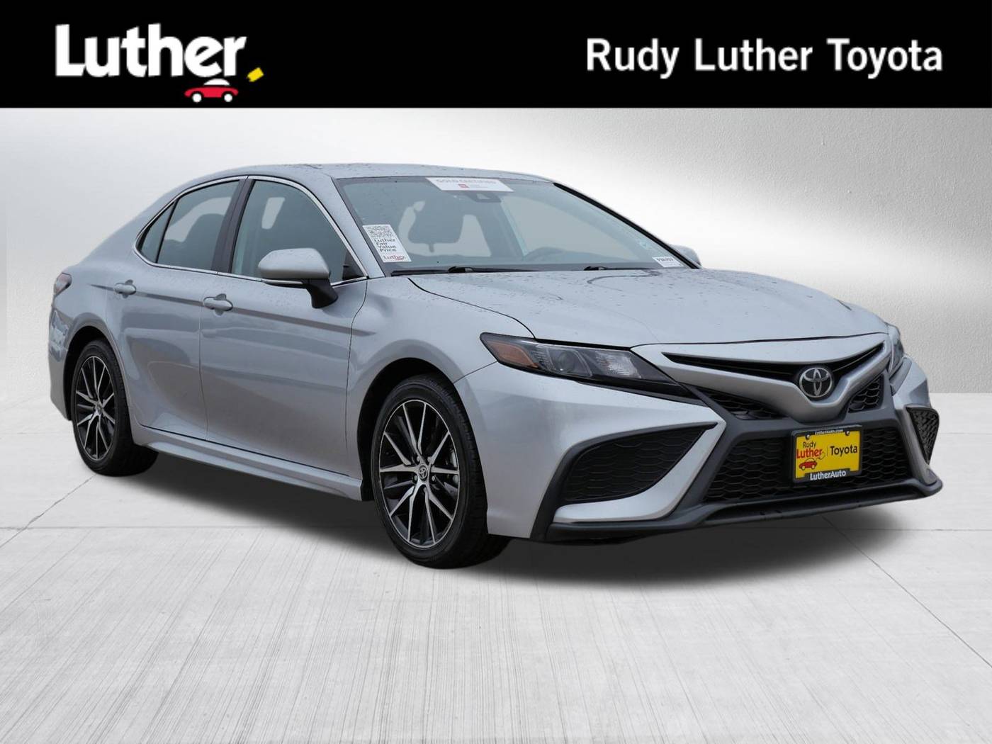 2023 Toyota Camry SE — Sedan — 52,939 mi — Golden Valley, MN