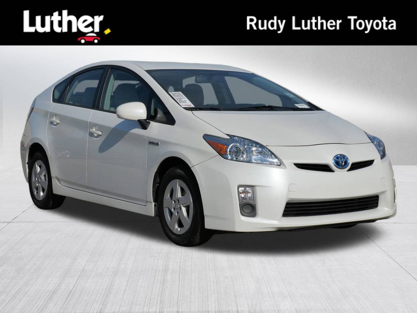 2011 Toyota Prius Three — Sedan — 118,743 mi — Golden Valley, MN