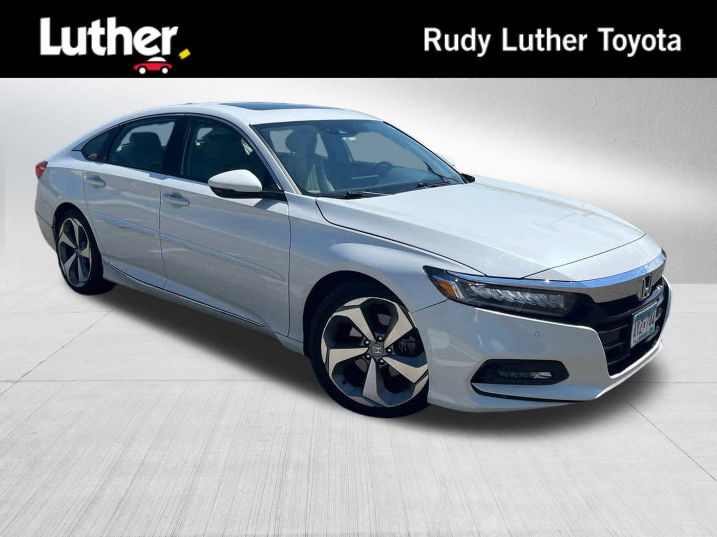 2018 Honda Accord Touring — Sedan — 61,705 mi — Golden Valley, MN