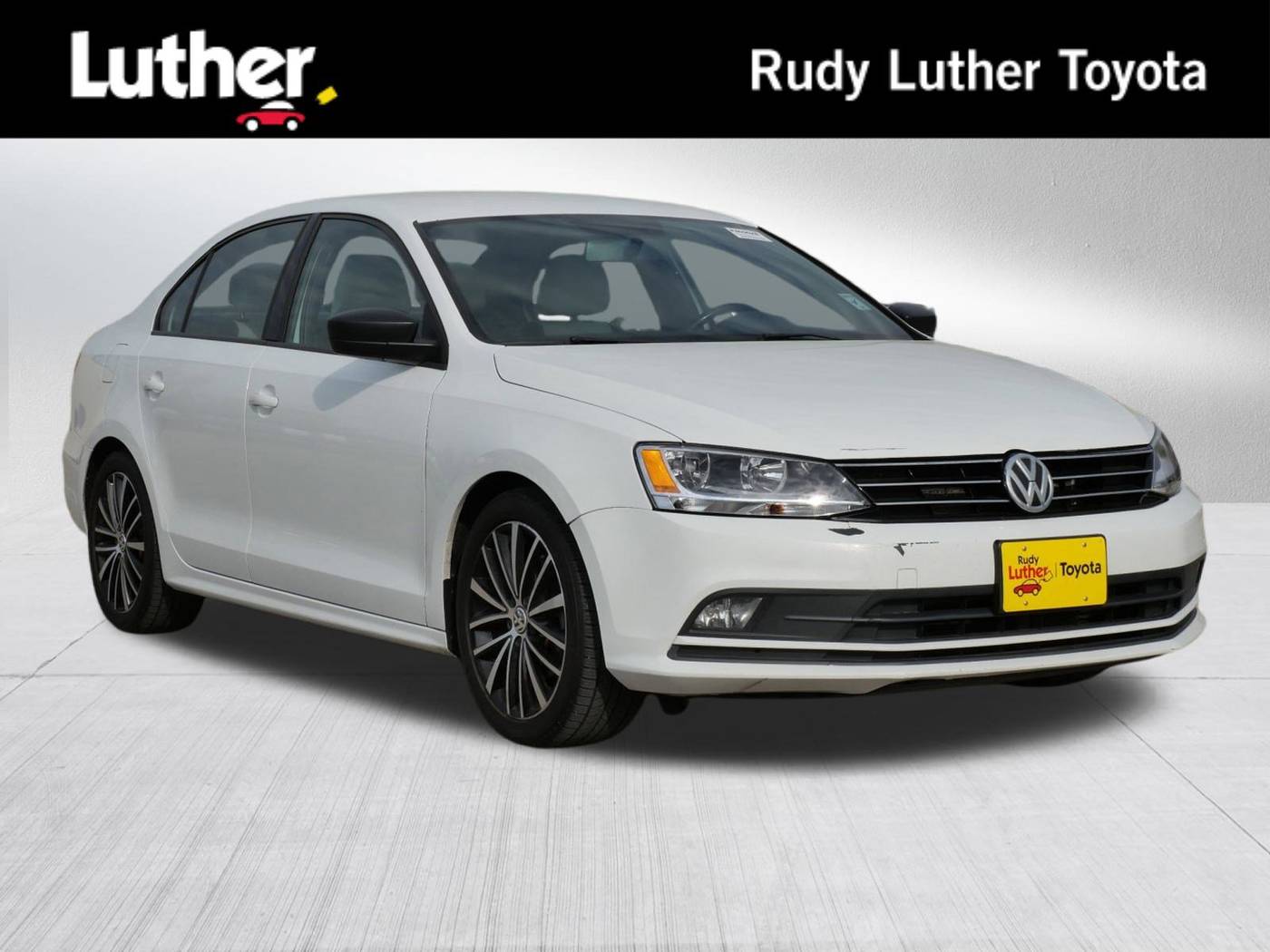 2016 Volkswagen Jetta 1.8T Sport — Sedan — 128,395 mi — Golden Valley, MN