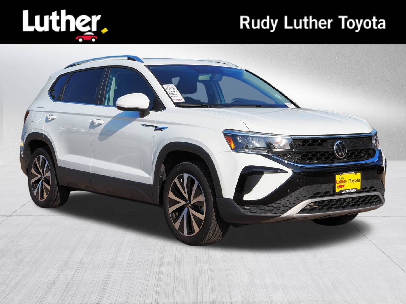 2022 Volkswagen Taos SE — SUV — 21,004 mi — Golden Valley, MN